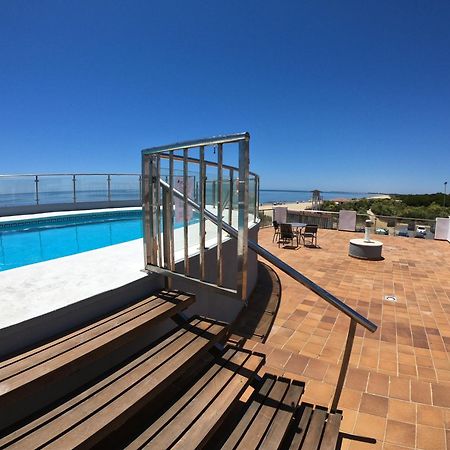 Islantilla Primera Linea De Playa, Piscina, Parking Exterior photo
