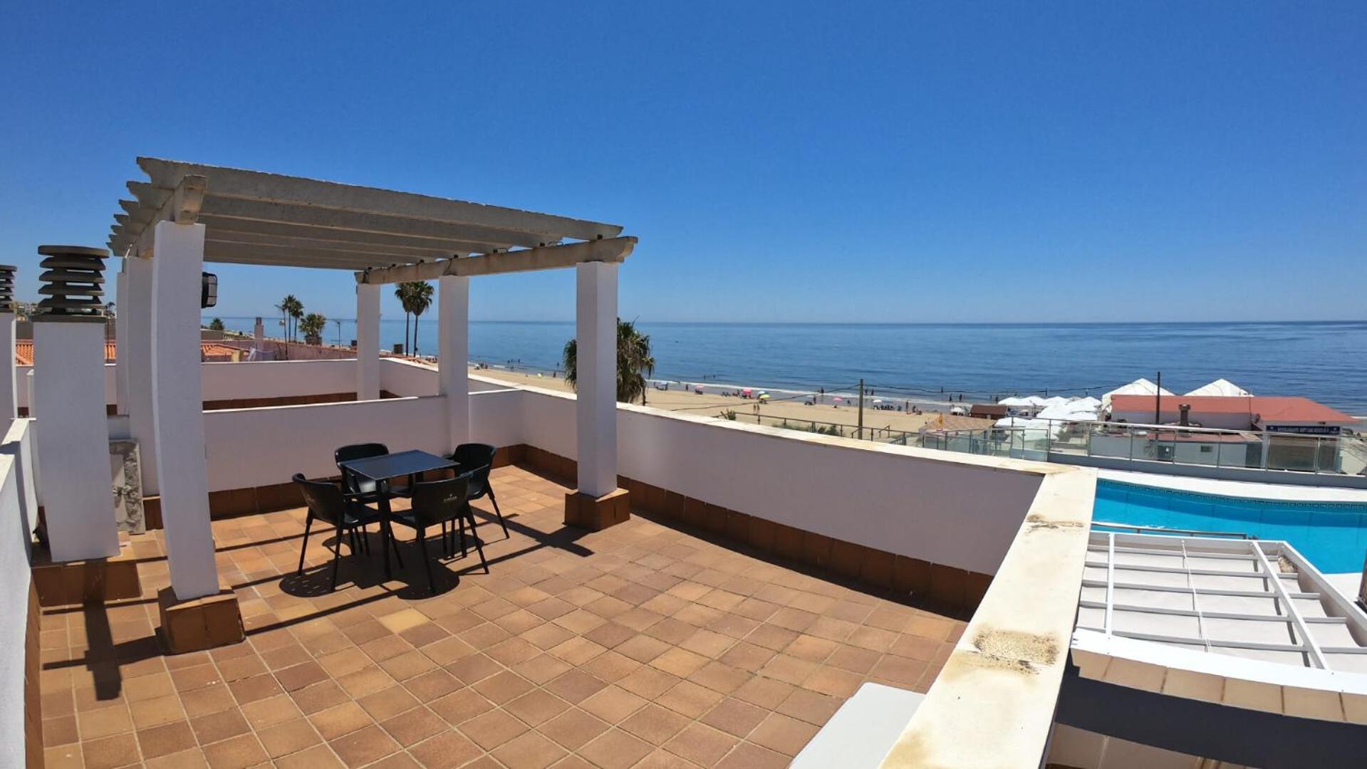 Islantilla Primera Linea De Playa, Piscina, Parking Exterior photo